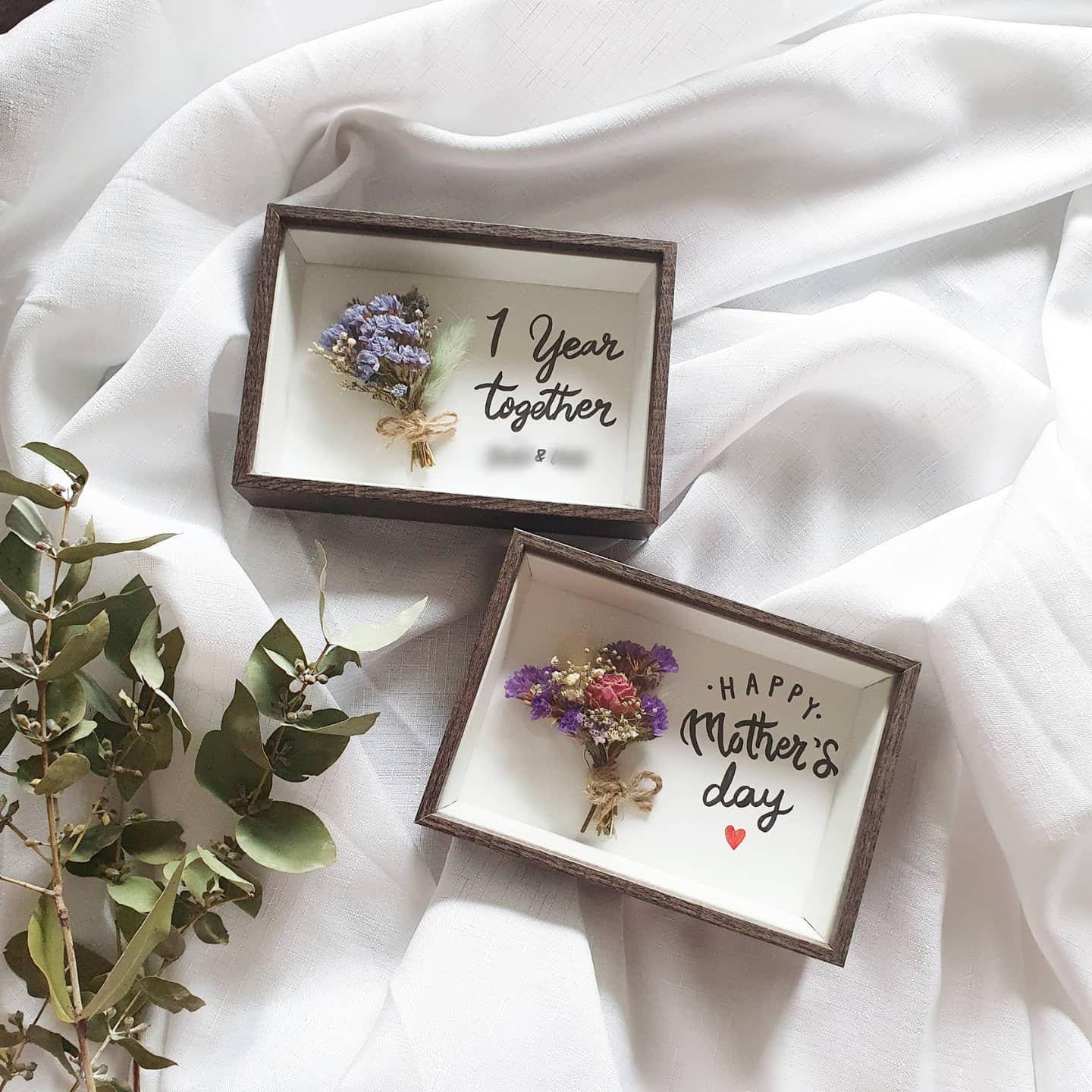 Handwritten Text - Dried Flower Frame