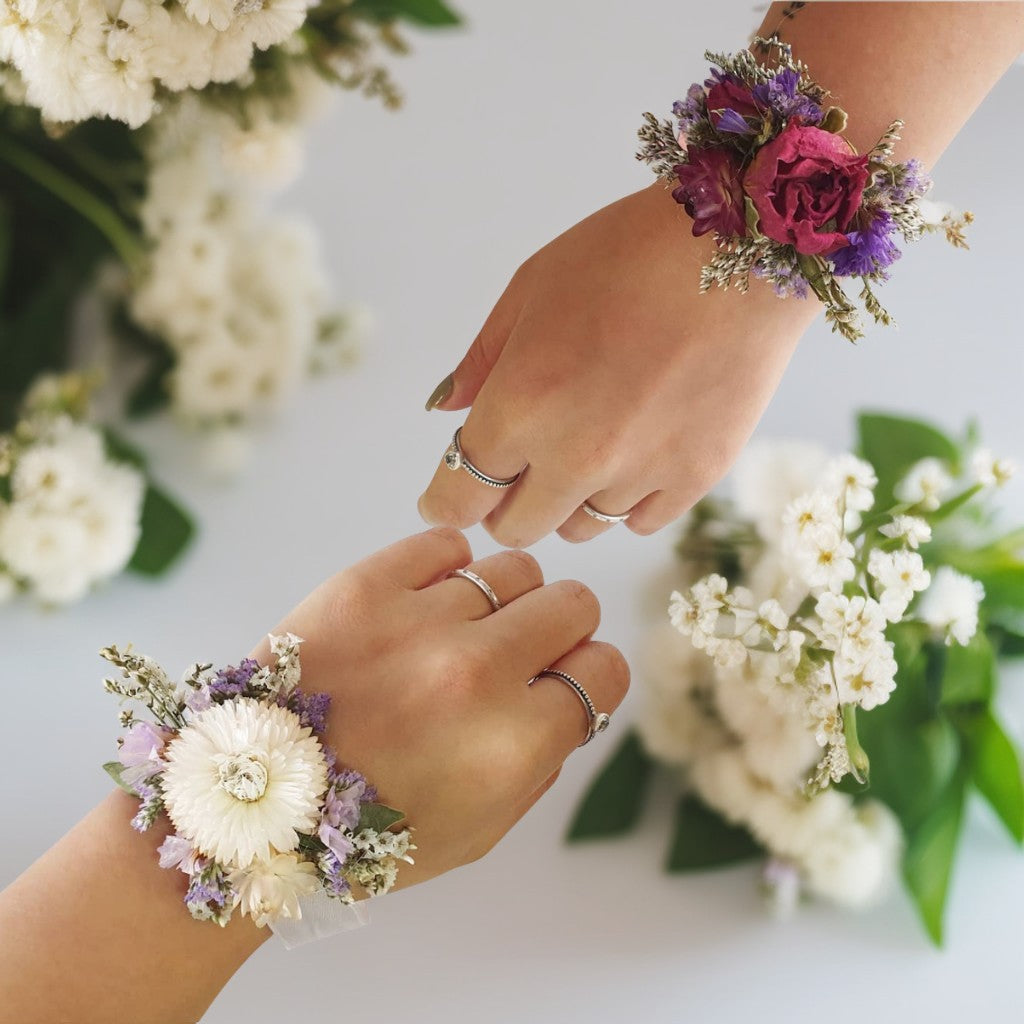 Twin Wrist Corsage Set